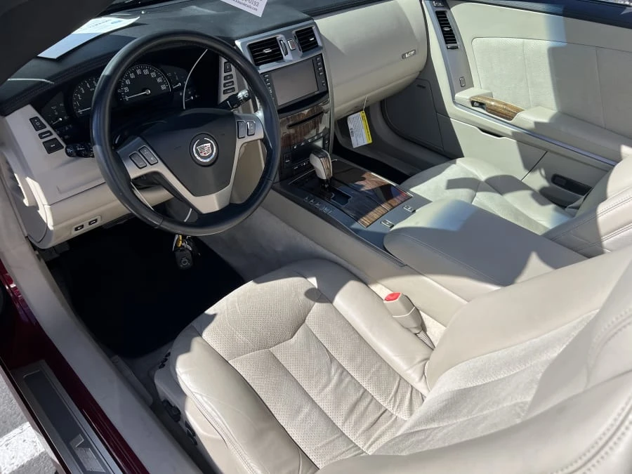 2006 Cadillac XLR-V - Image 8 of 13