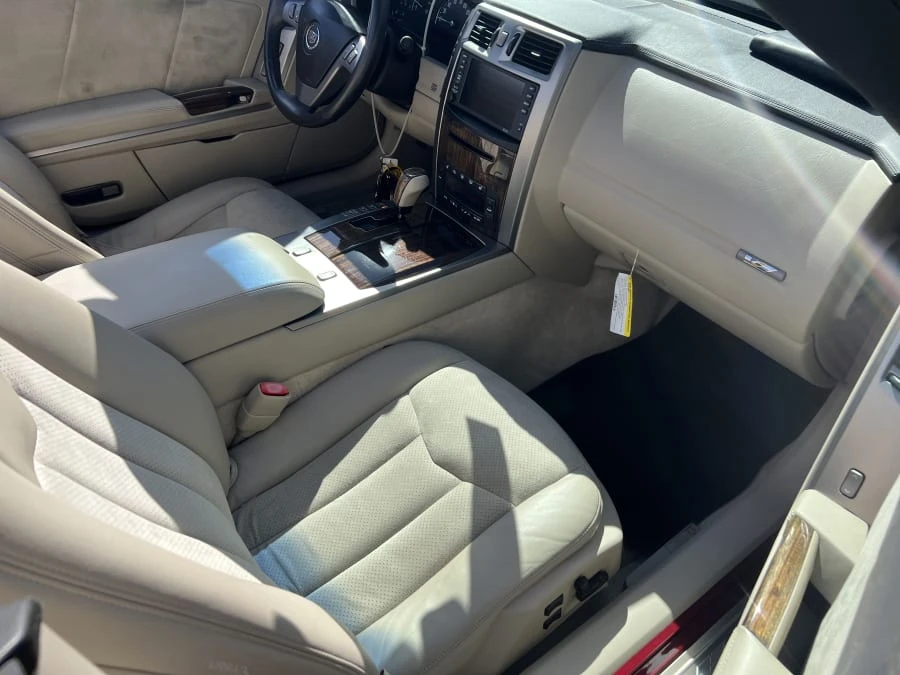 2006 Cadillac XLR-V - Image 9 of 13