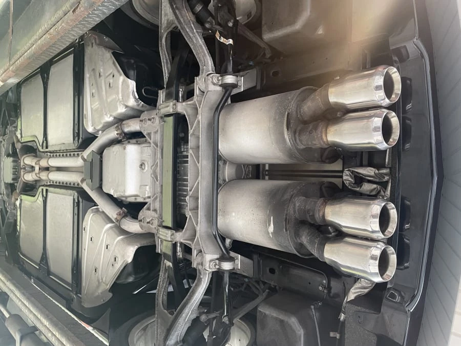 2006 Cadillac XLR-V - Image 22 of 23