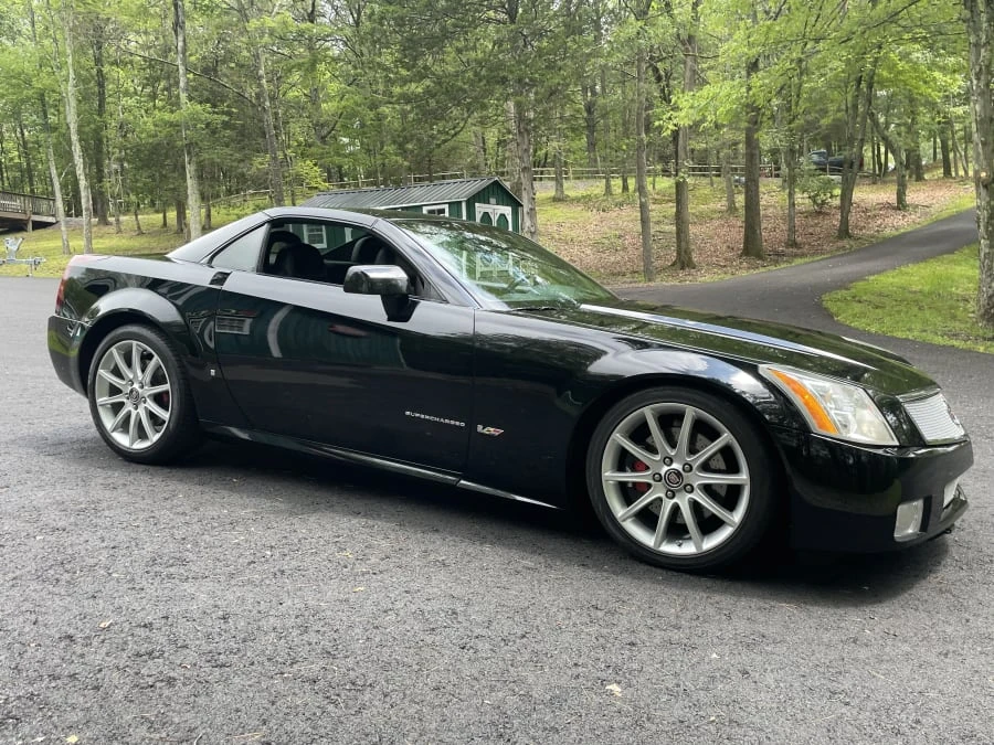 2006 Cadillac XLR-V - Image 8 of 23
