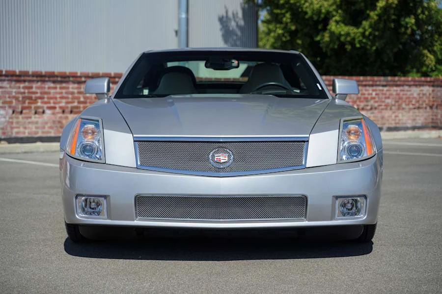 2006 Cadillac XLR-V - Image 4 of 31