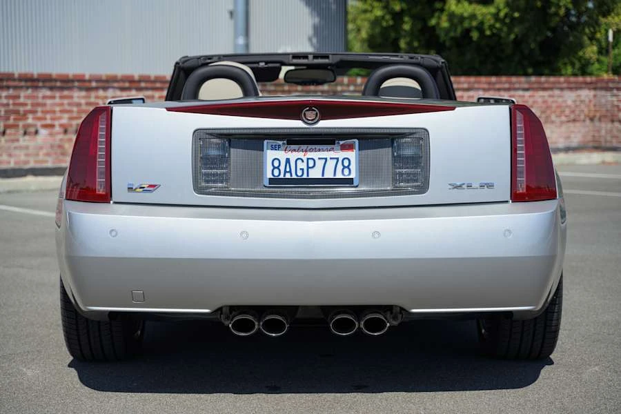 2006 Cadillac XLR-V - Image 5 of 31