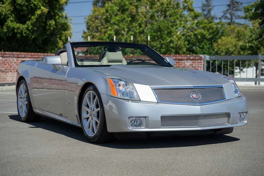 2006 Cadillac XLR-V - Image 6 of 31