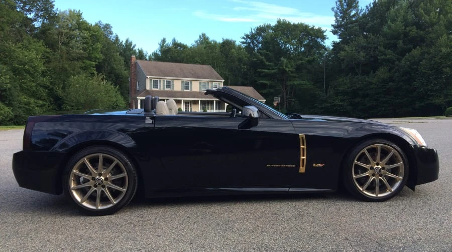 2006 Cadillac XLR-V - Image 9 of 12