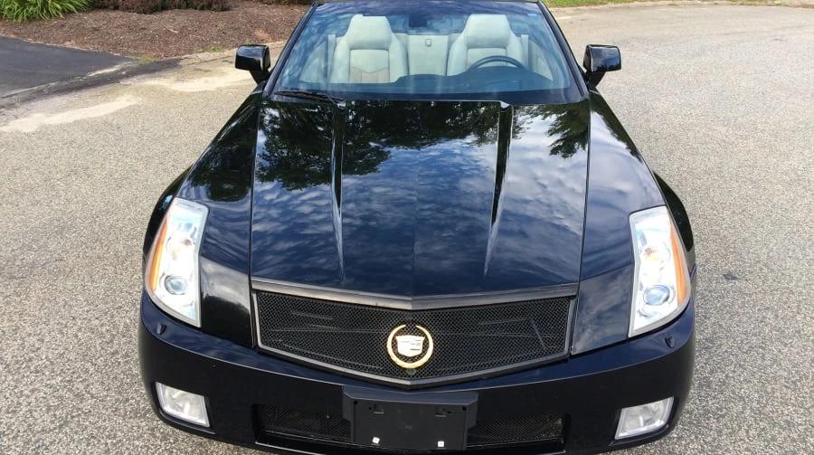 2006 Cadillac XLR-V - Image 10 of 12