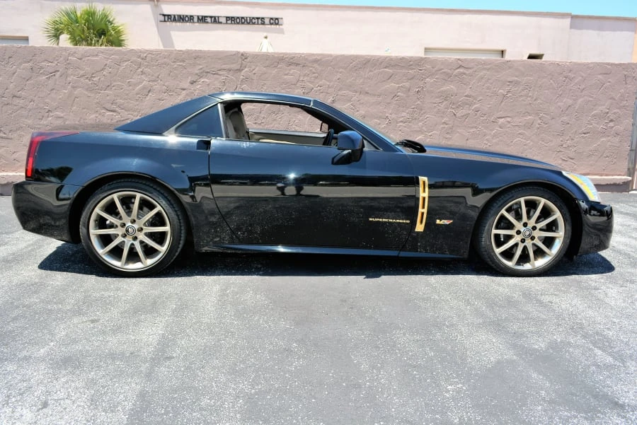 2006 Cadillac XLR-V - Image 4 of 8
