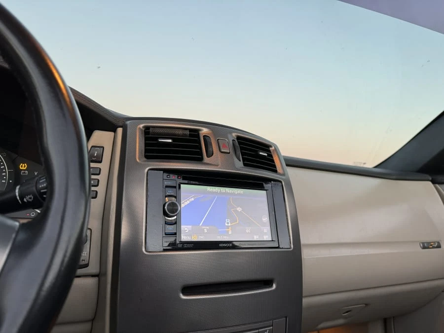 2006 Cadillac XLR-V - Image 29 of 31