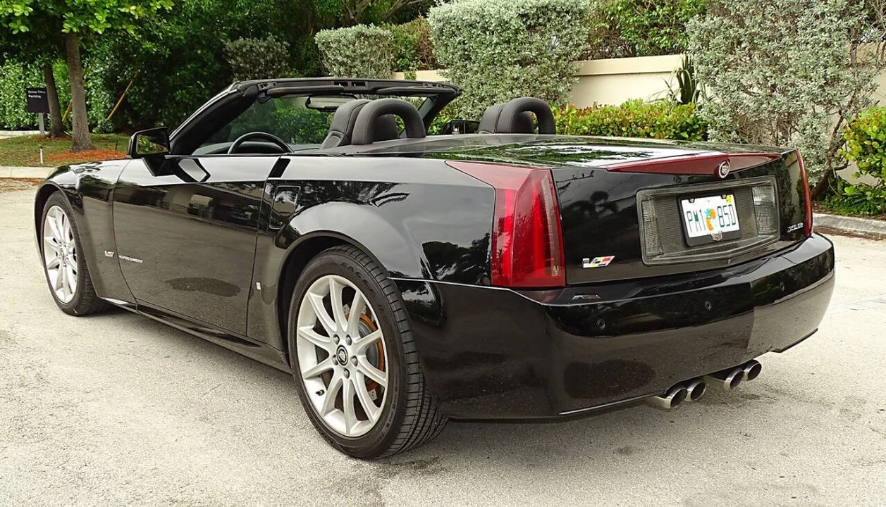 2006 Cadillac XLR-V - Image 5 of 31