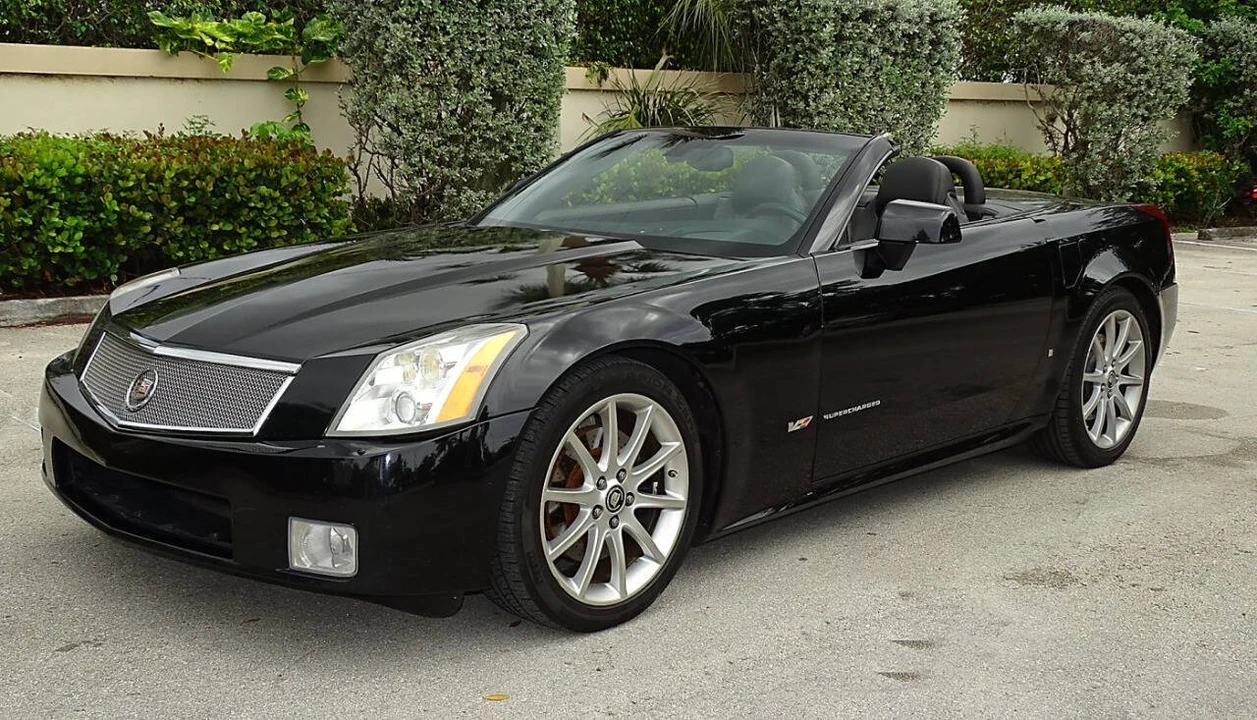 2006 Cadillac XLR-V - Image 7 of 31
