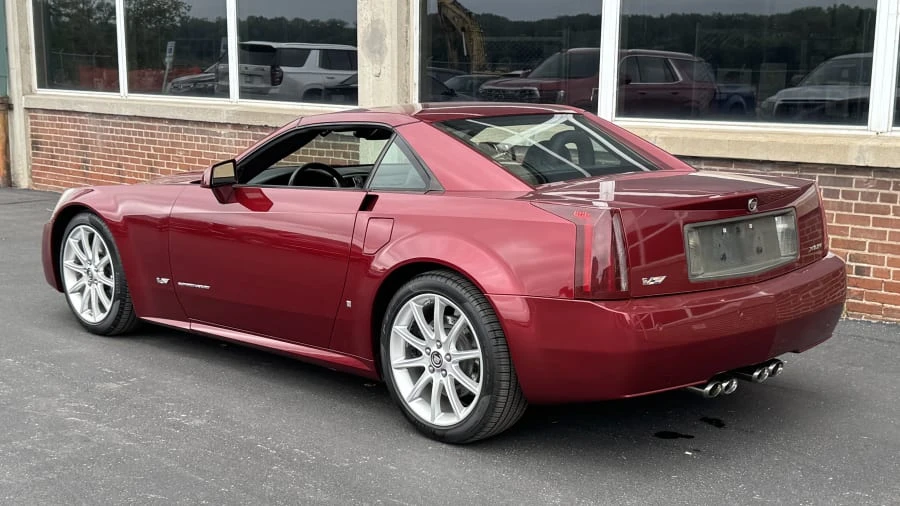 2006 Cadillac XLR-V - Image 6 of 12