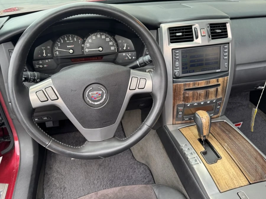 2006 Cadillac XLR-V - Image 10 of 12
