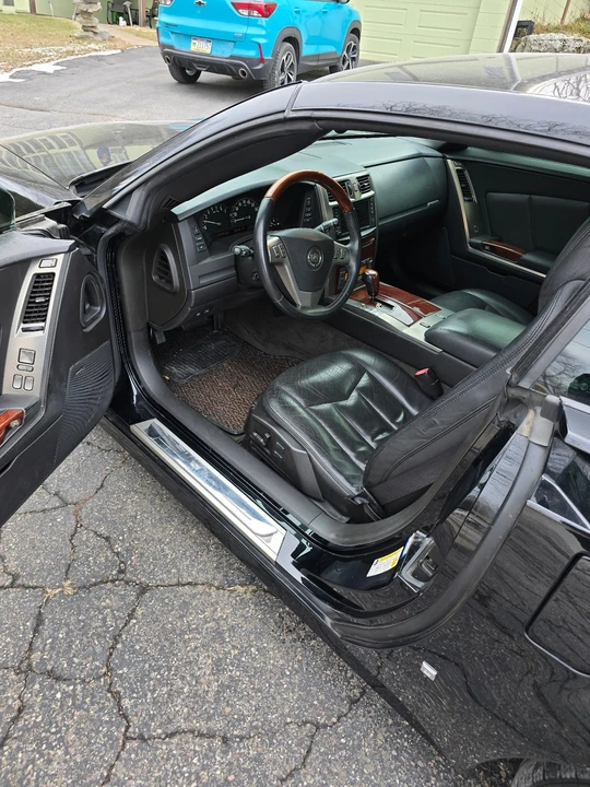 2006 Cadillac XLR - Image 19 of 21