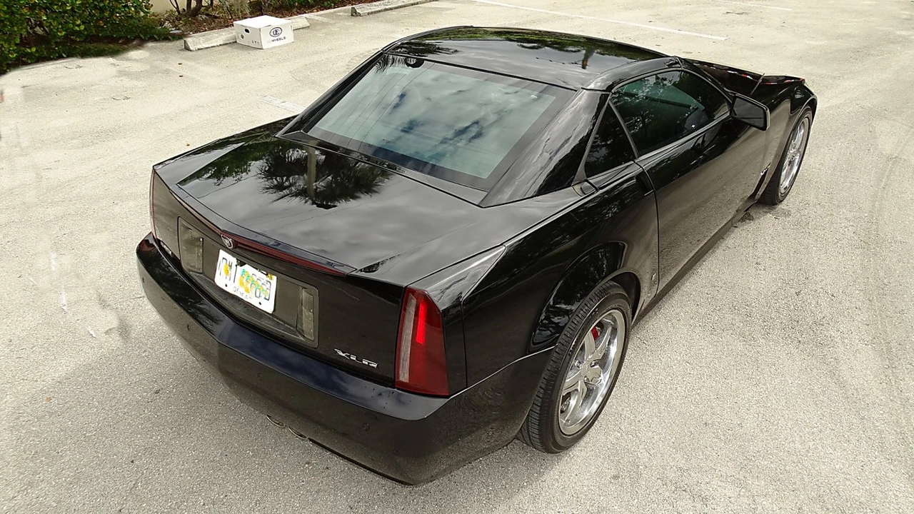 2006 Cadillac XLR - Image 8 of 20
