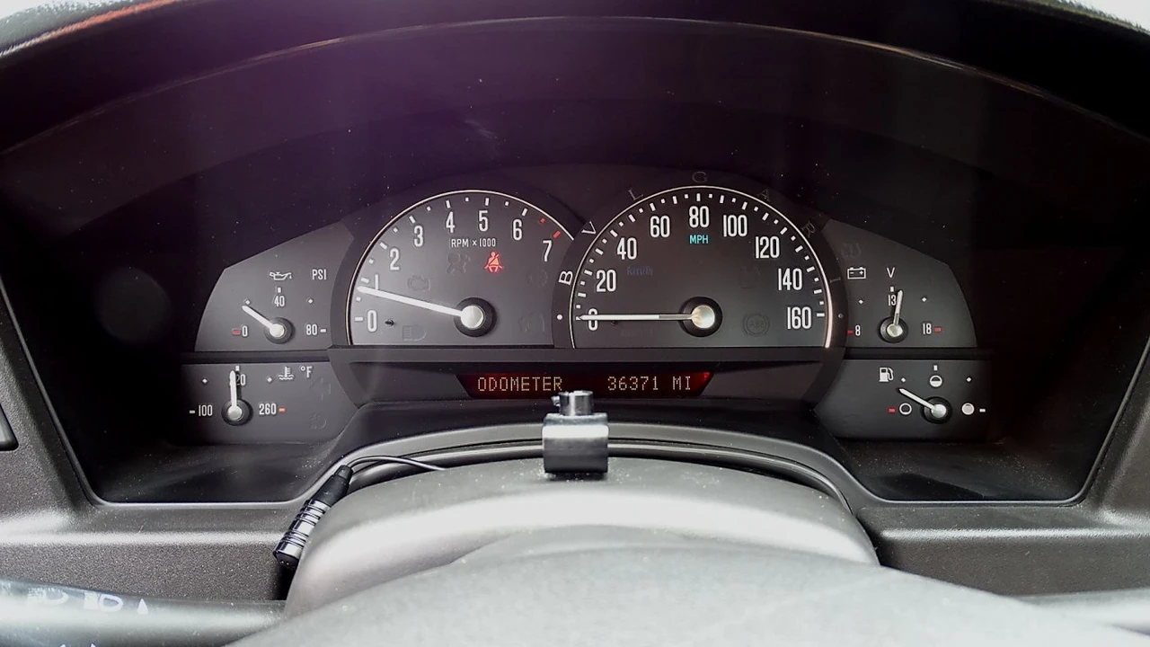 2006 Cadillac XLR - Image 18 of 20