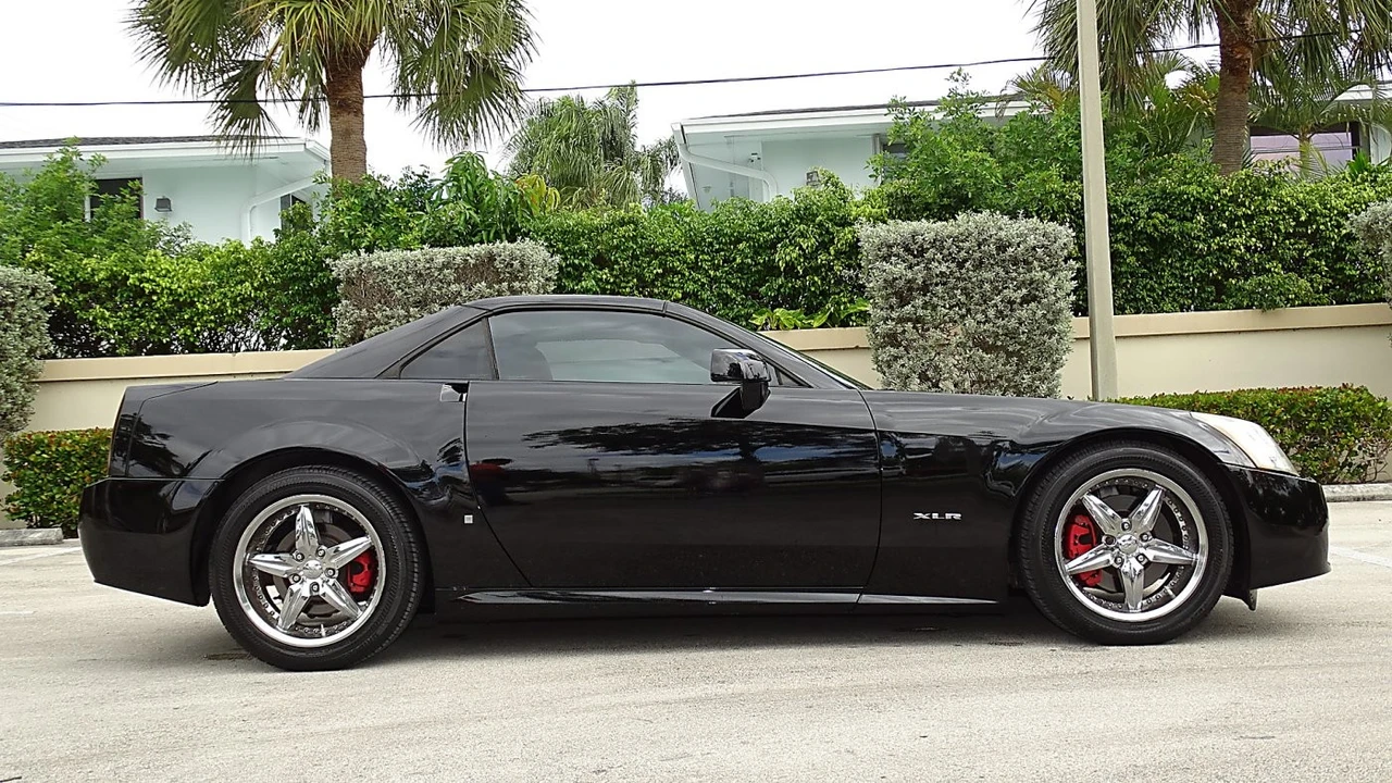 2006 Cadillac XLR - Image 3 of 20