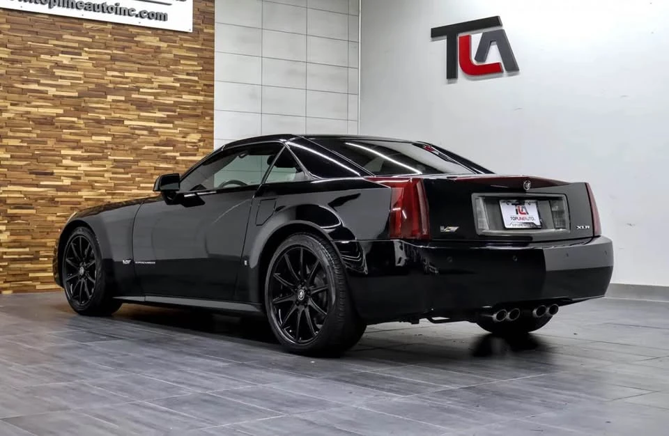 2006 Cadillac XLR-V - Image 8 of 17