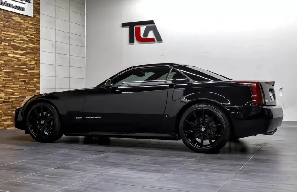 2006 Cadillac XLR-V - Image 7 of 17