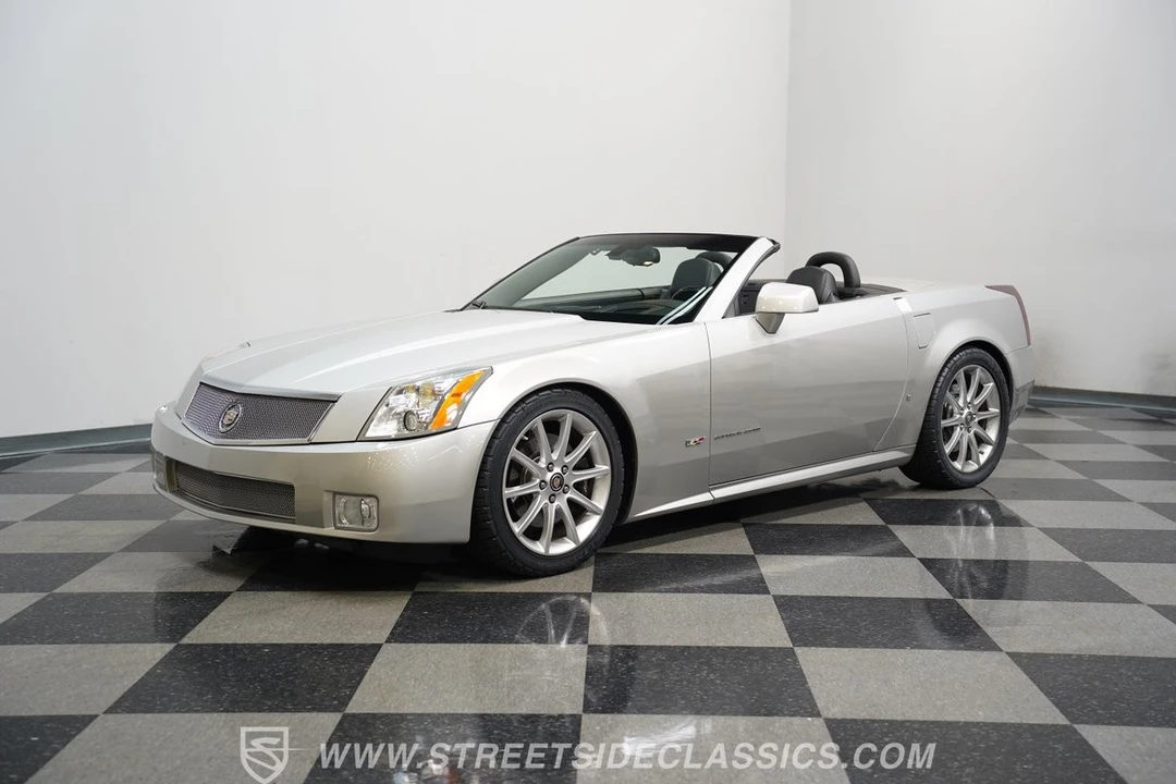 2006 Cadillac XLR-V - Image 6 of 12