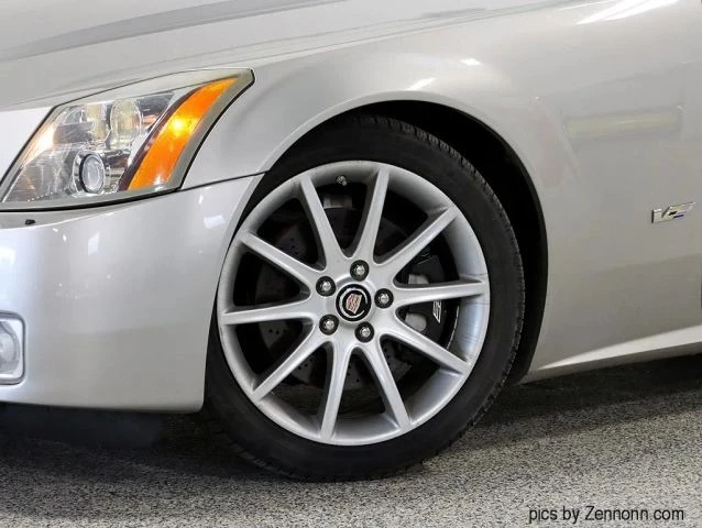 2006 Cadillac XLR-V - Image 3 of 21