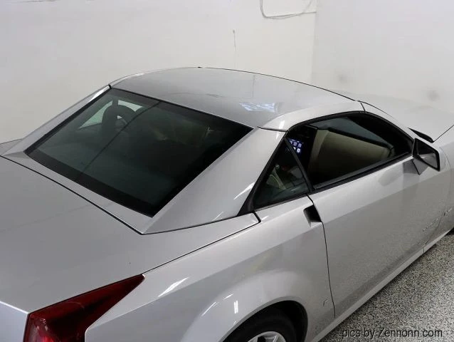 2006 Cadillac XLR-V - Image 12 of 21