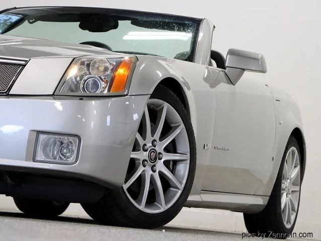 2006 Cadillac XLR-V - Image 4 of 21