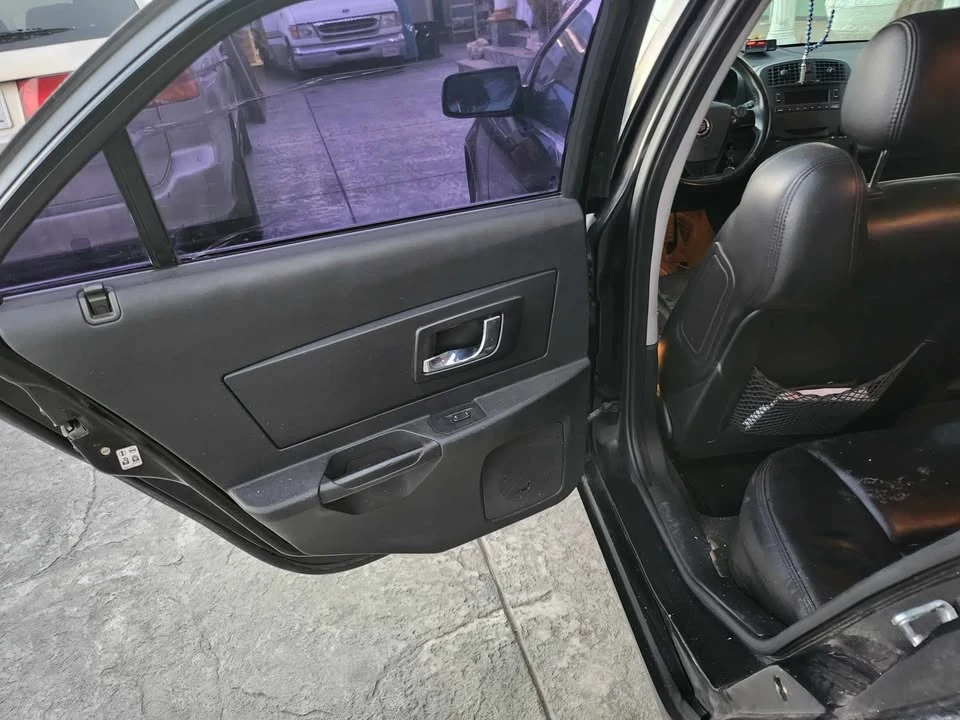 2006 Cadillac CTS 1st Gen - Image 12 of 17
