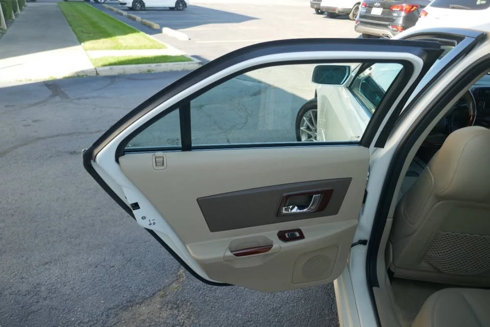 2006 Cadillac CTS 1st Gen - Image 10 of 20