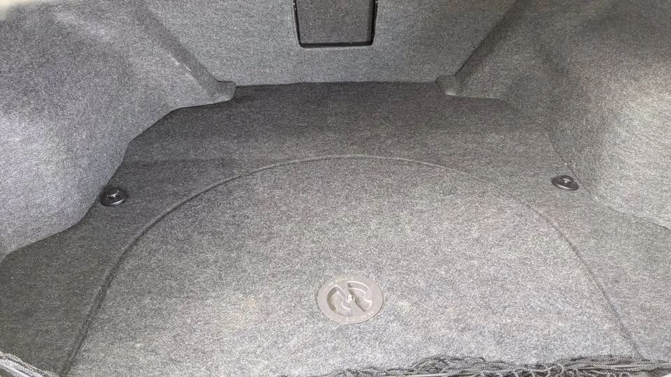 2006 Cadillac CTS 1st Gen - Image 14 of 19