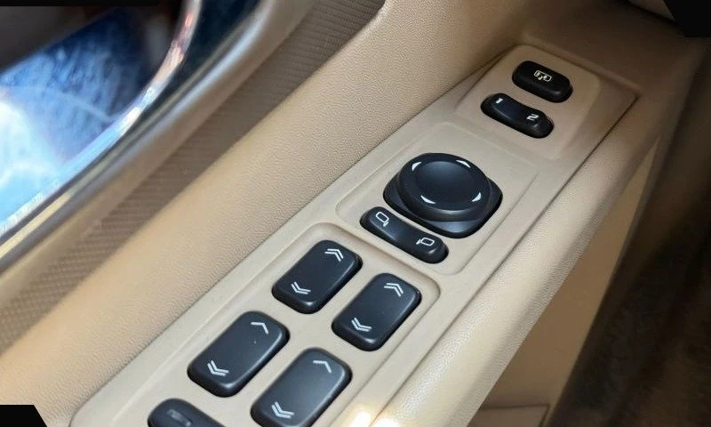 2006 Cadillac CTS 1st Gen - Image 12 of 20