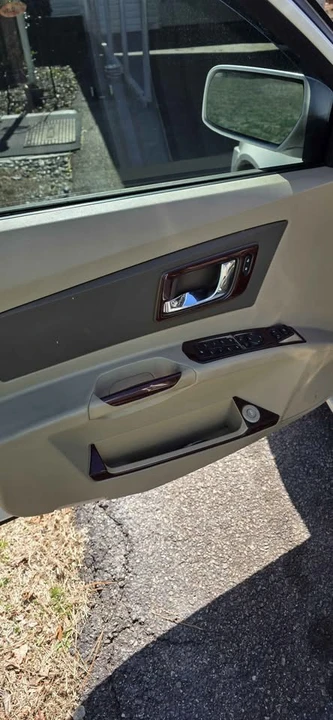 2006 Cadillac CTS 1st Gen - Image 9 of 11