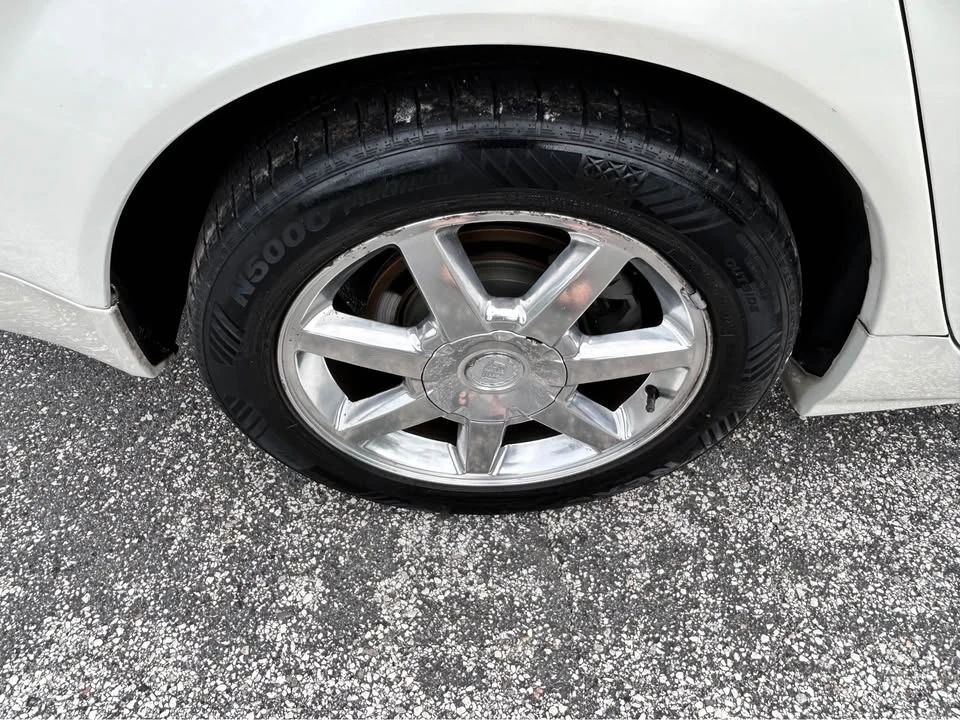 2006 Cadillac CTS 1st Gen - Image 12 of 13