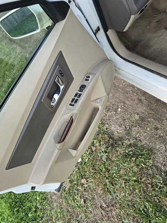 2006 Cadillac CTS 1st Gen - Image 6 of 8