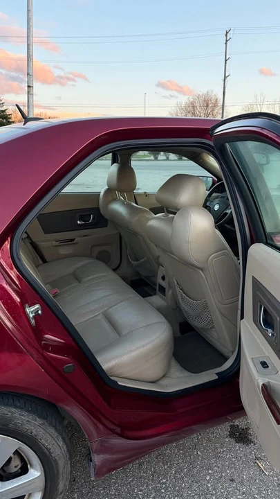 2006 Cadillac CTS 1st Gen - Image 8 of 12