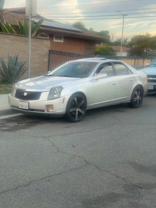 2006 Cadillac CTS 1st Gen - Image 2 of 12