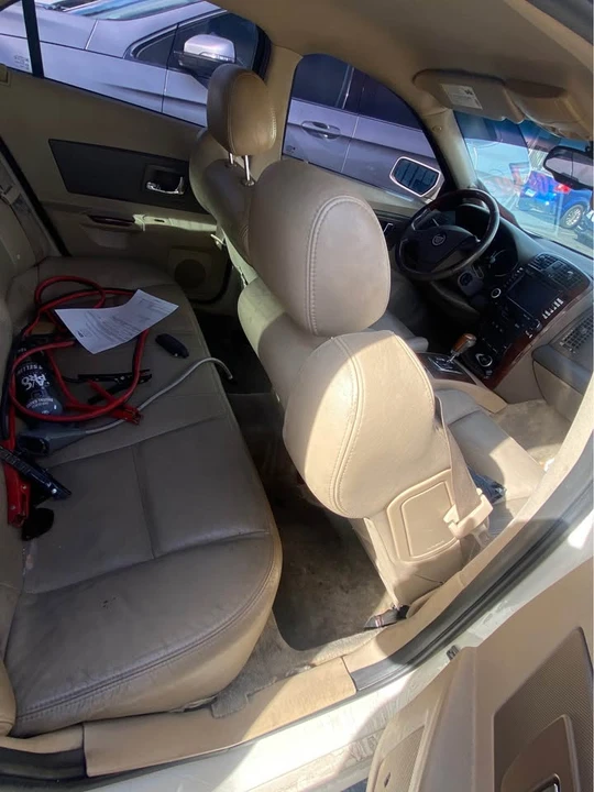 2006 Cadillac CTS 1st Gen - Image 5 of 10
