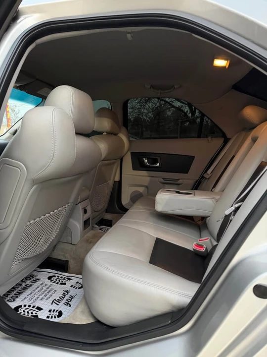 2006 Cadillac CTS 1st Gen - Image 10 of 12