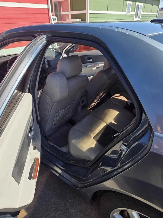 2006 Cadillac CTS 1st Gen - Image 14 of 15