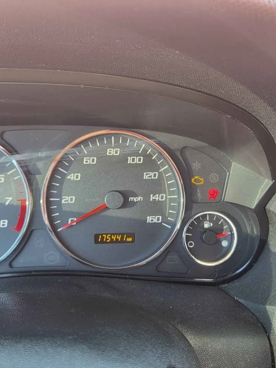 2006 Cadillac CTS 1st Gen - Image 11 of 15