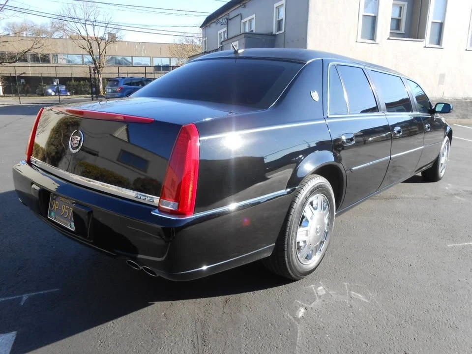 2006 Cadillac DTS - Image 4 of 20