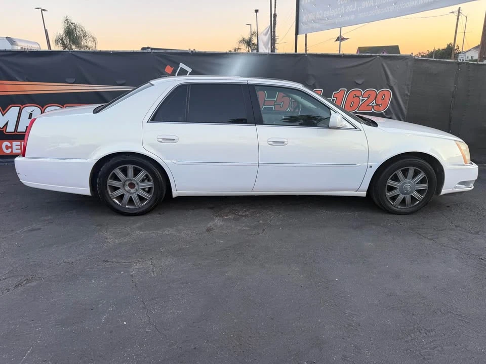 2006 Cadillac DTS - Image 3 of 9