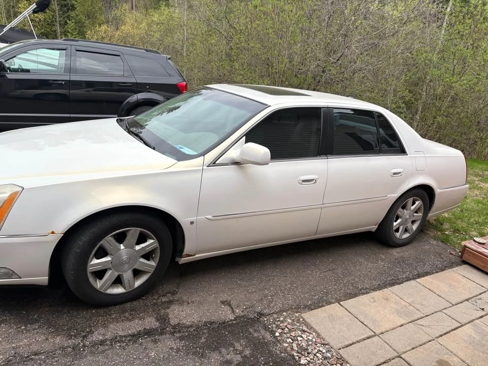 2006 Cadillac DTS - Image 3 of 9