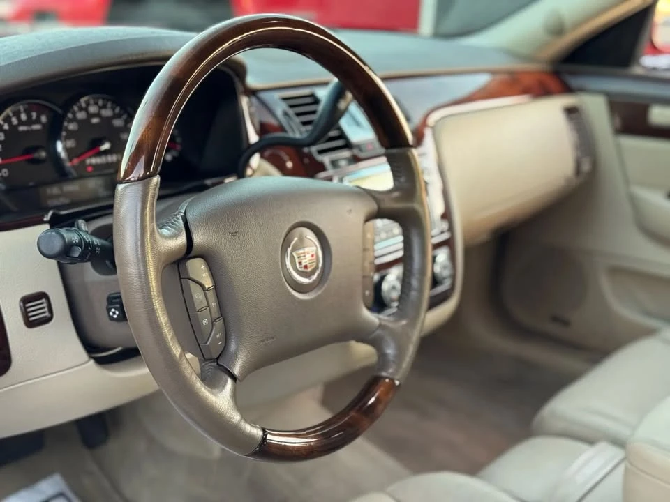 2006 Cadillac DTS - Image 18 of 20