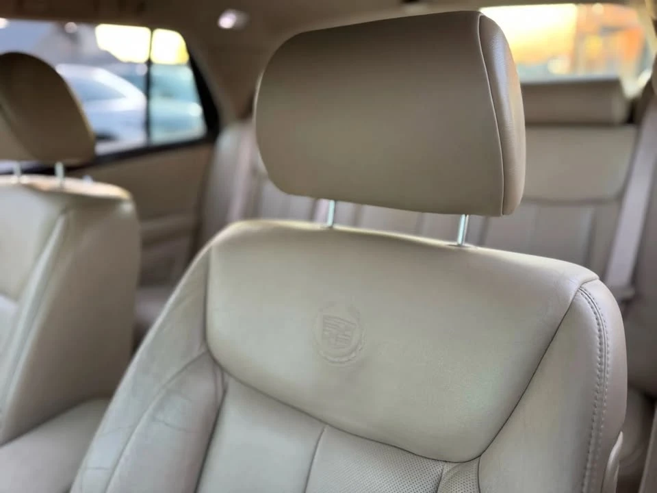 2006 Cadillac DTS - Image 13 of 20