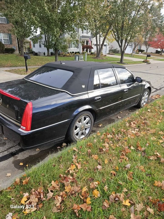 2006 Cadillac DTS - Image 2 of 6
