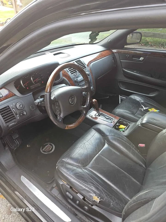 2006 Cadillac DTS - Image 5 of 6
