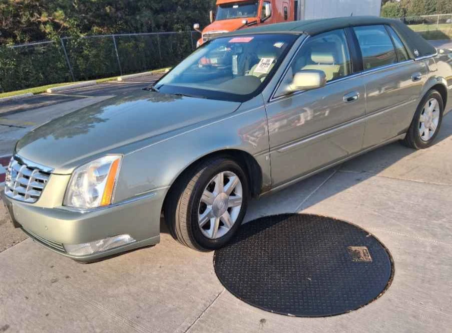 2006 Cadillac DTS - Image 3 of 6