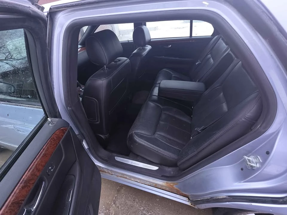 2006 Cadillac DTS - Image 5 of 6