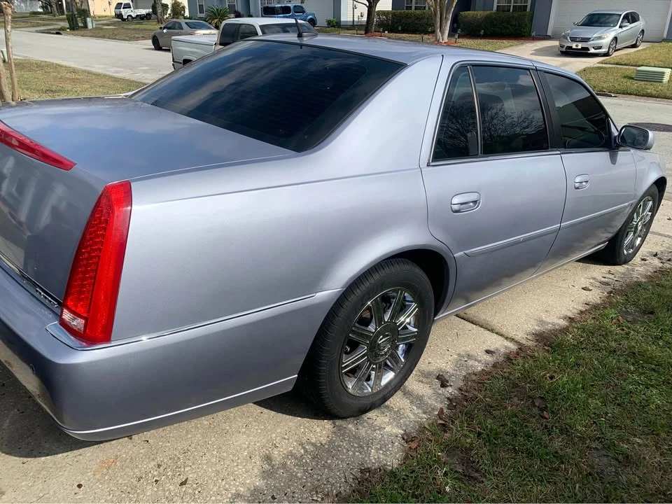 2006 Cadillac DTS - Image 3 of 9