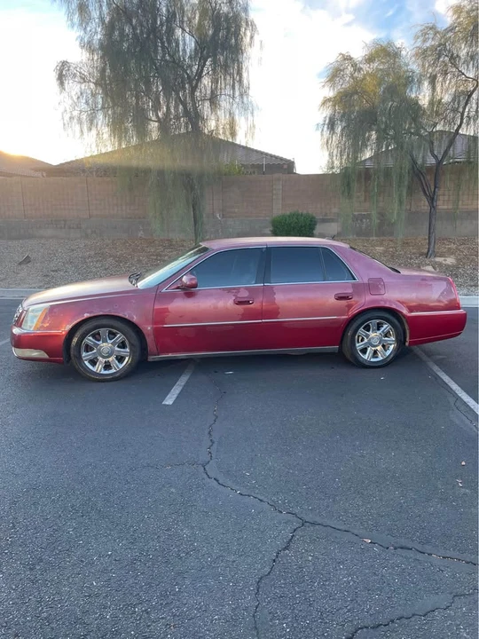 2006 Cadillac DTS - Image 2 of 13