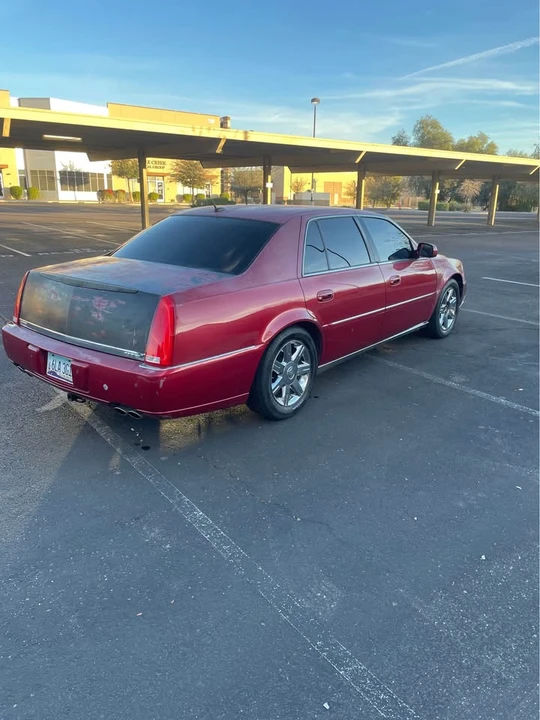 2006 Cadillac DTS - Image 4 of 13